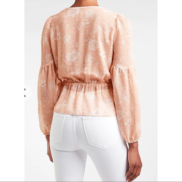 NWOT Textured Floral Wrap Front Top - Express - Picture 2 of 6